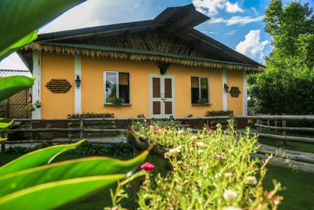 Longchen Homestay Dimāpur Eksteriør billede